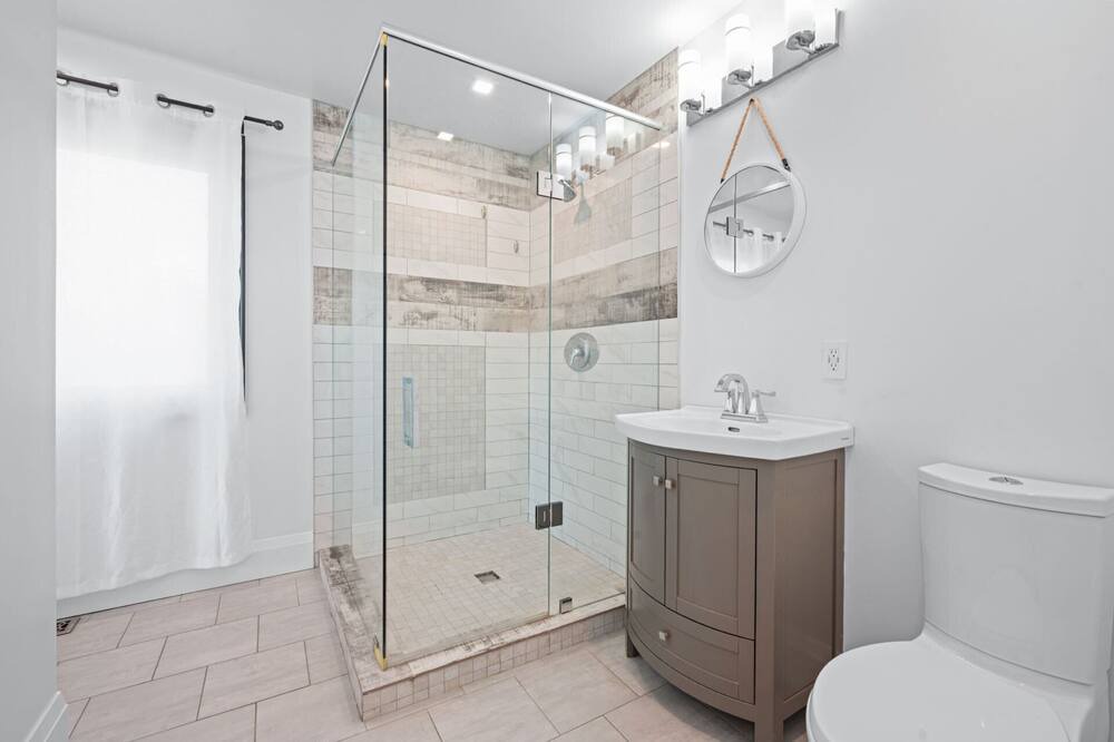 Photo of Bathroom in Alcona