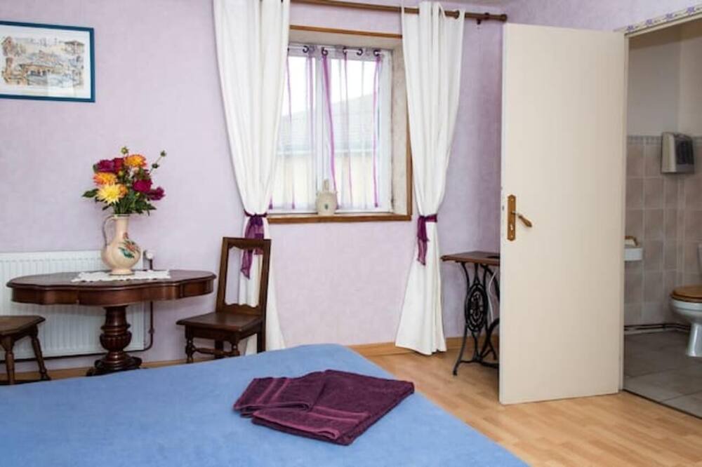 Photo of Bedroom in Saint-Paul