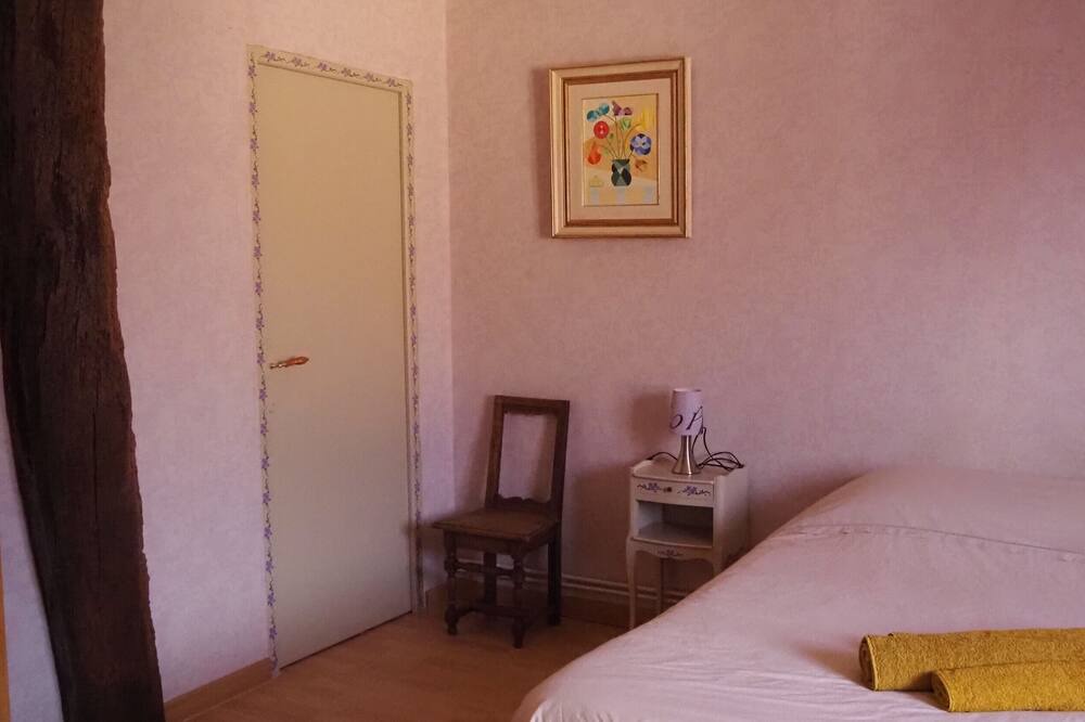Photo of Bedroom in Saint-Paul