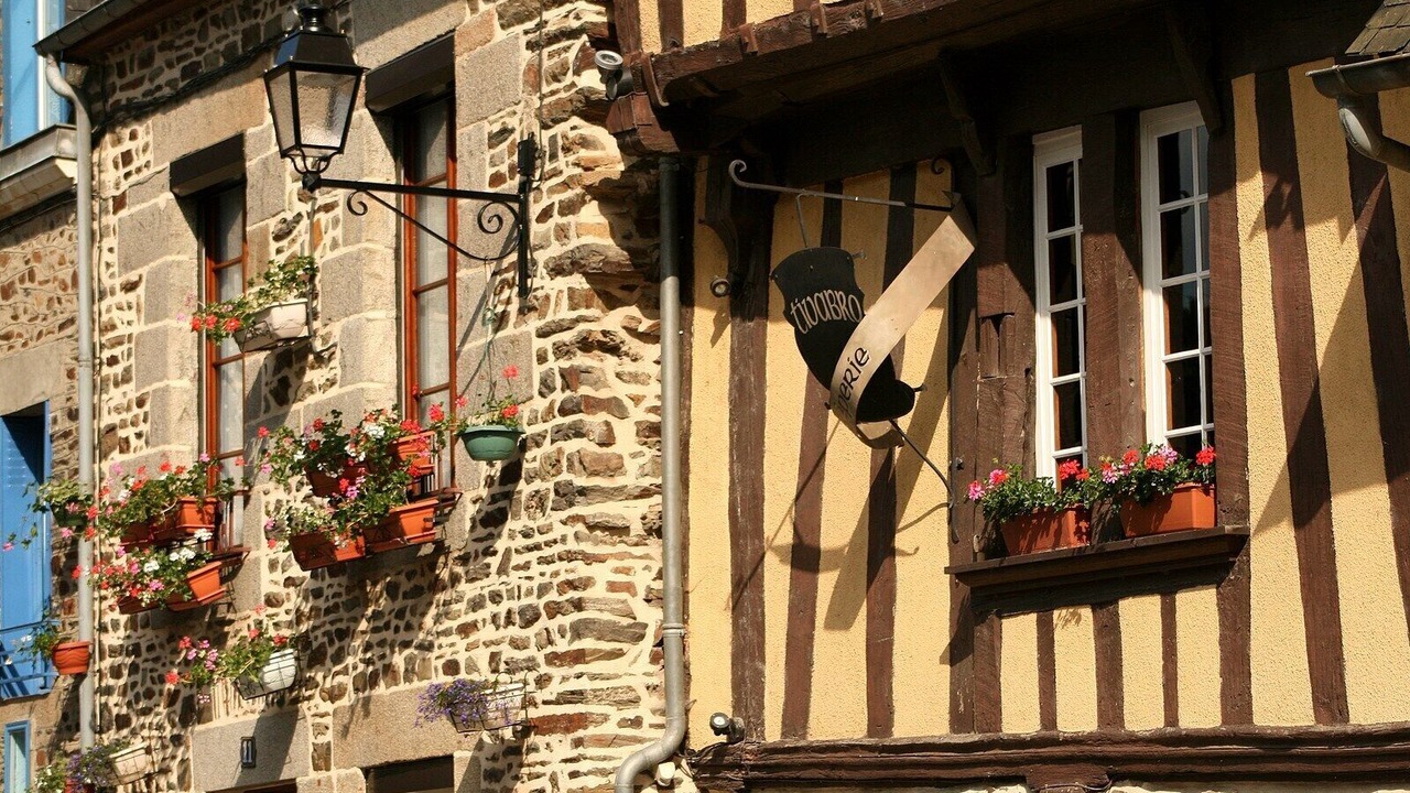 Photo of Buildings in La Chapelle-Janson