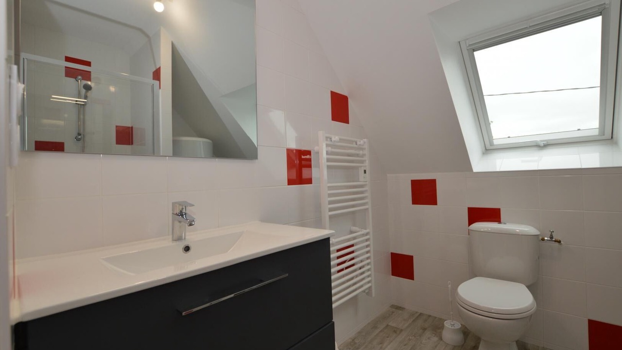 Photo of Bathroom in La Chapelle-Janson