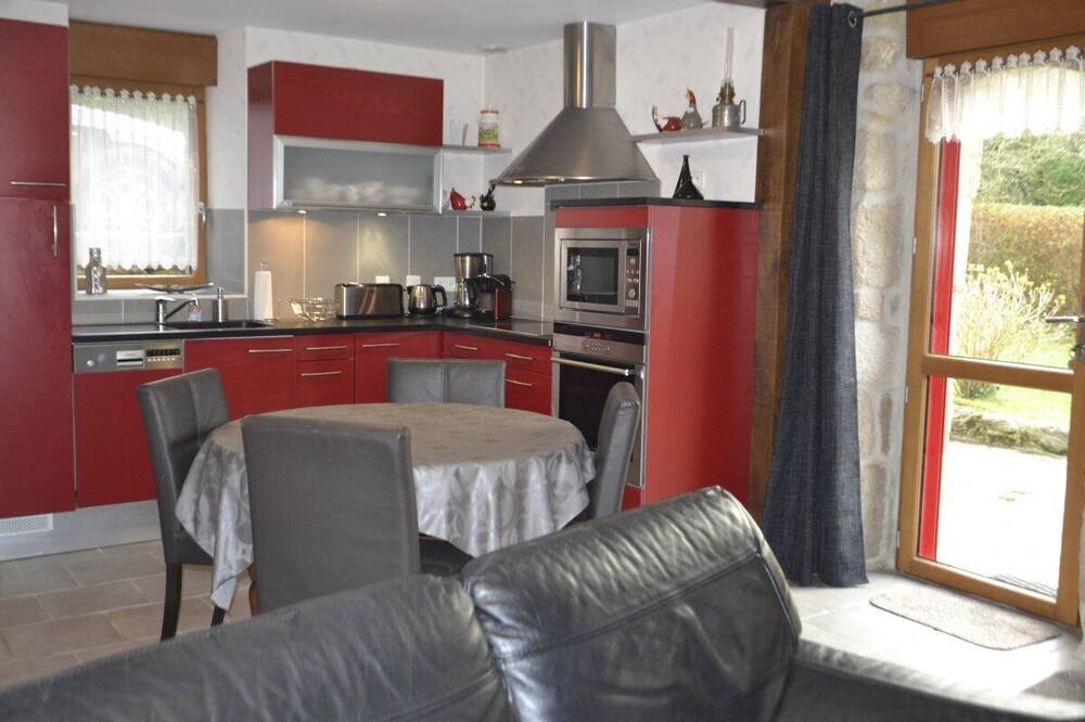 Photo of Kitchen in Locronan