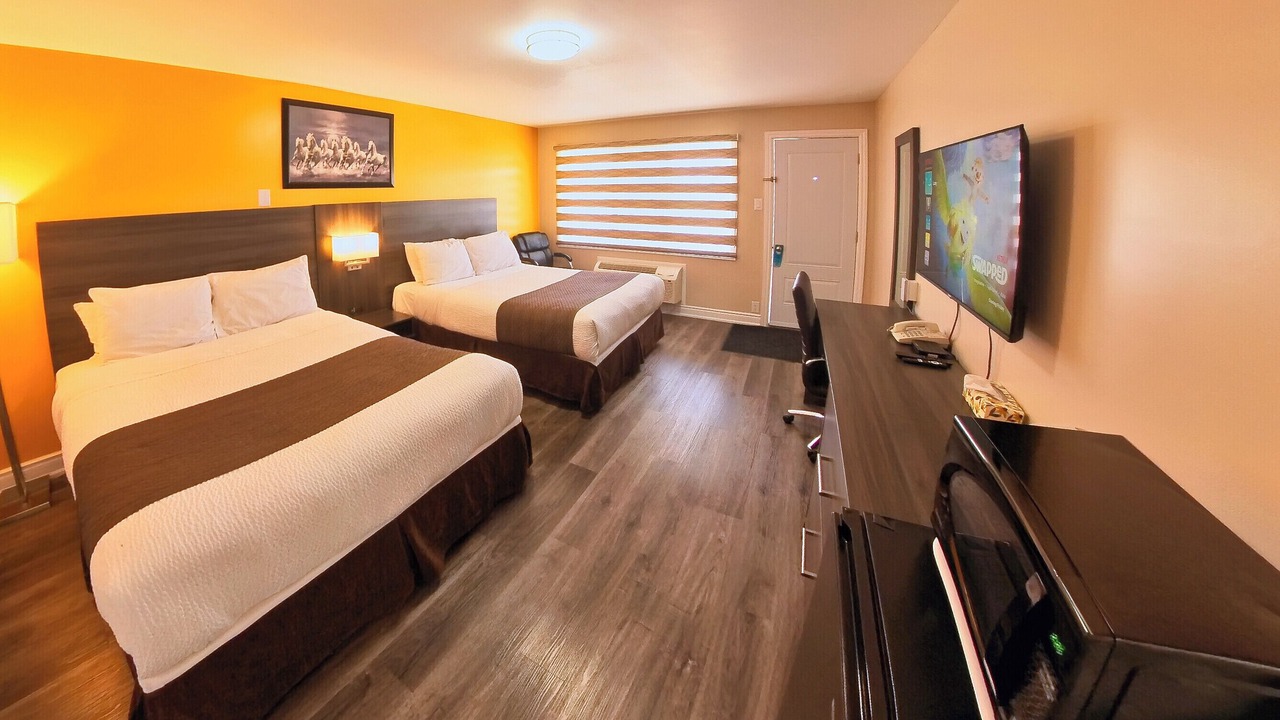Photo of Bedroom in Kincardine