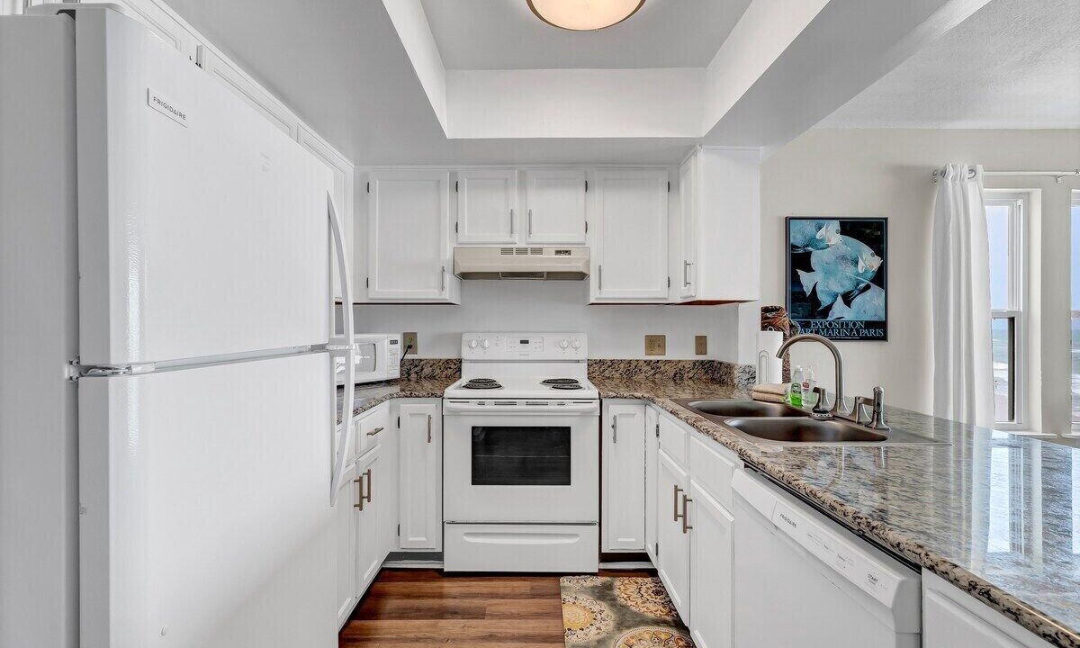 Photo of Kitchen in McCutcheon Field