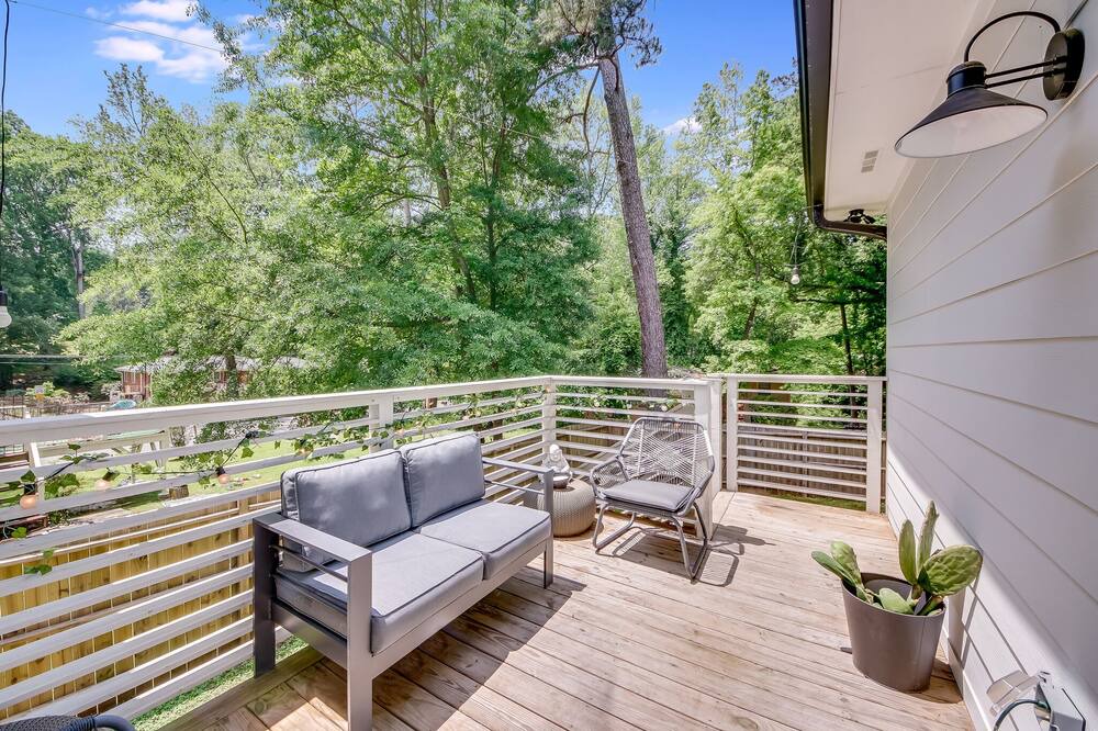 Photo of Outdoor in Collier Heights