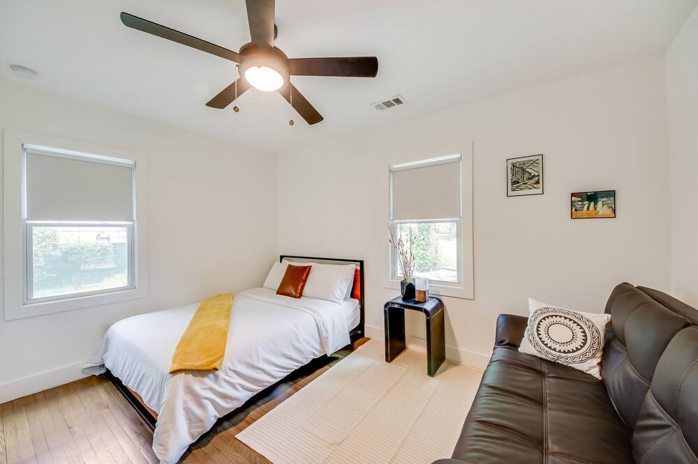 Photo of Bedroom in Collier Heights
