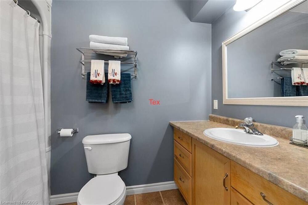 Photo of Bathroom in Flesherton