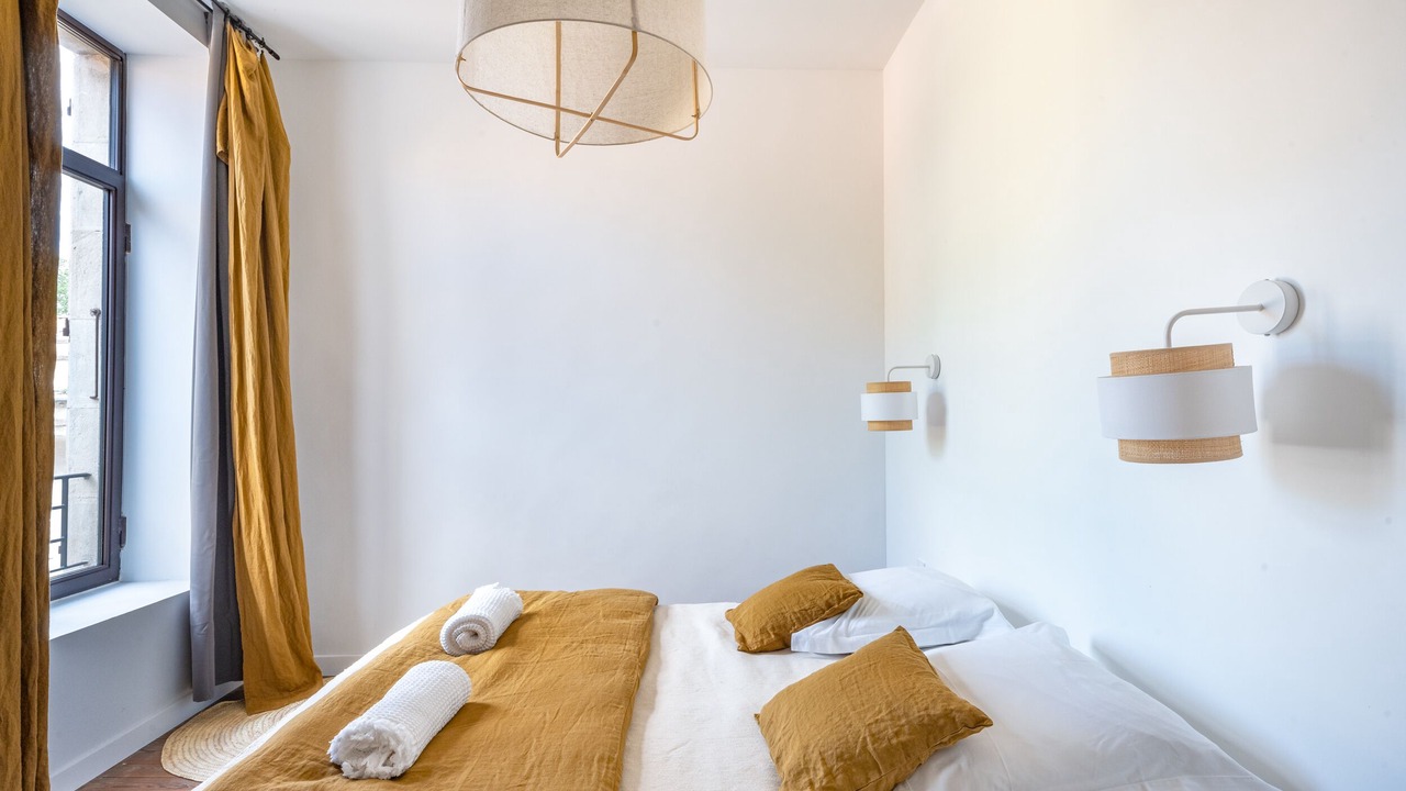 Photo of Others in Sauzet