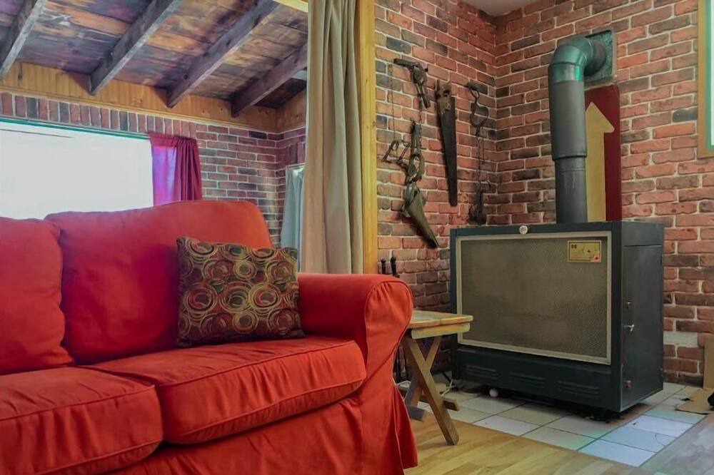 Photo of Livingroom in Cantley