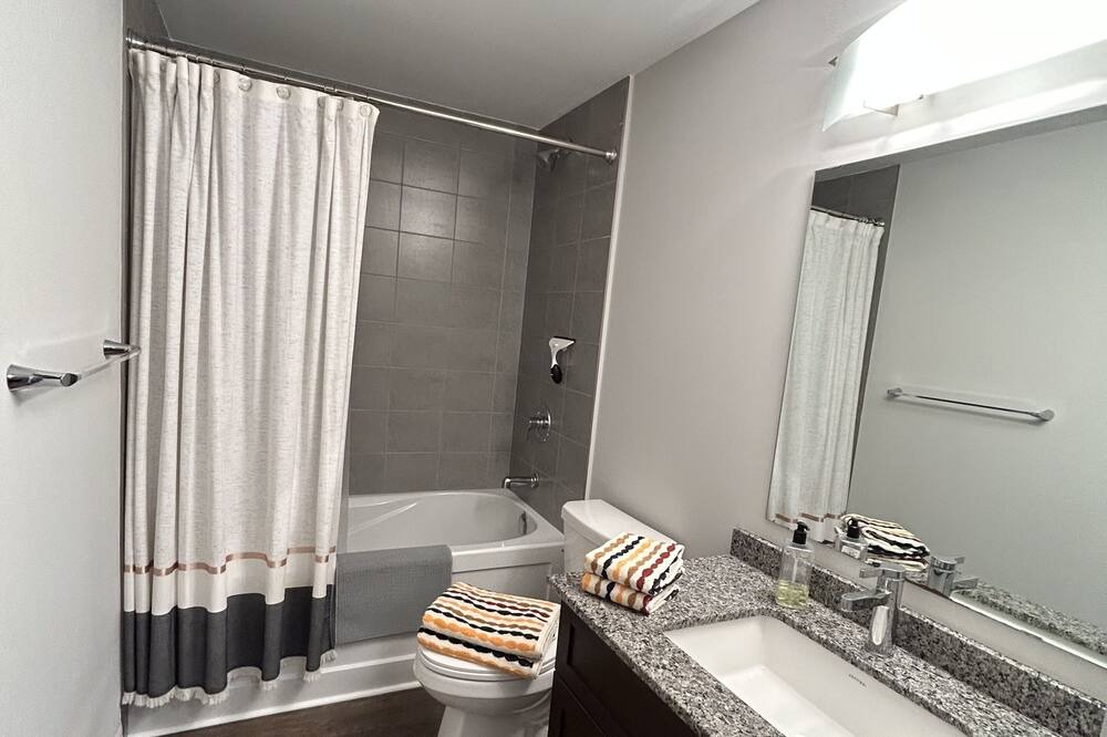 Photo of Bathroom in Puslinch
