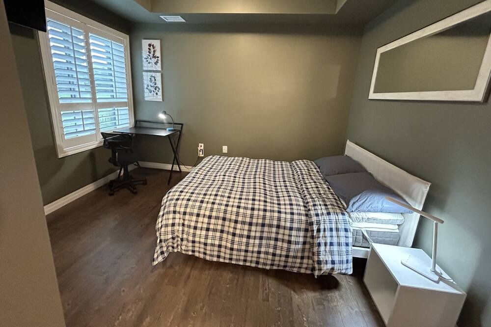 Photo of Bedroom in Puslinch