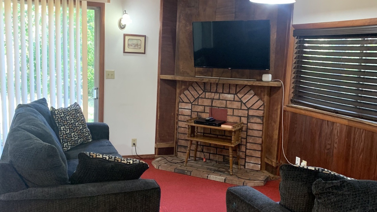 Photo of Livingroom in Gasquet