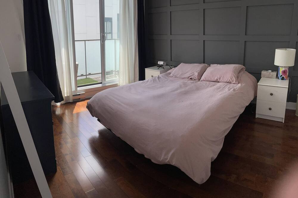 Photo of Bedroom in Rosemont-La Petite-Patrie