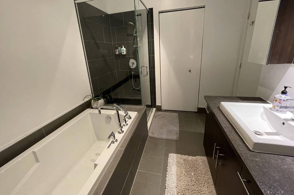 Photo of Bathroom in Rosemont-La Petite-Patrie
