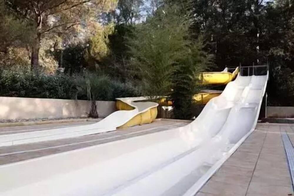Photo of Outdoor in Boisset-et-Gaujac