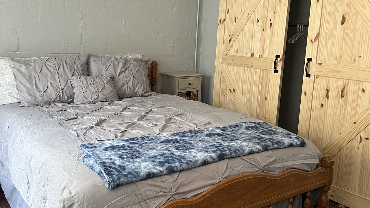 Photo of Bedroom in Bruceville-Eddy
