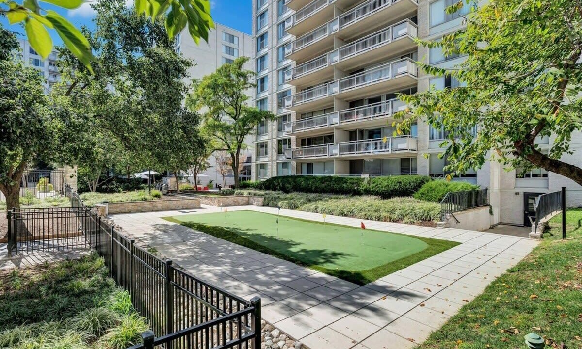 Photo of Outdoor in Crystal City