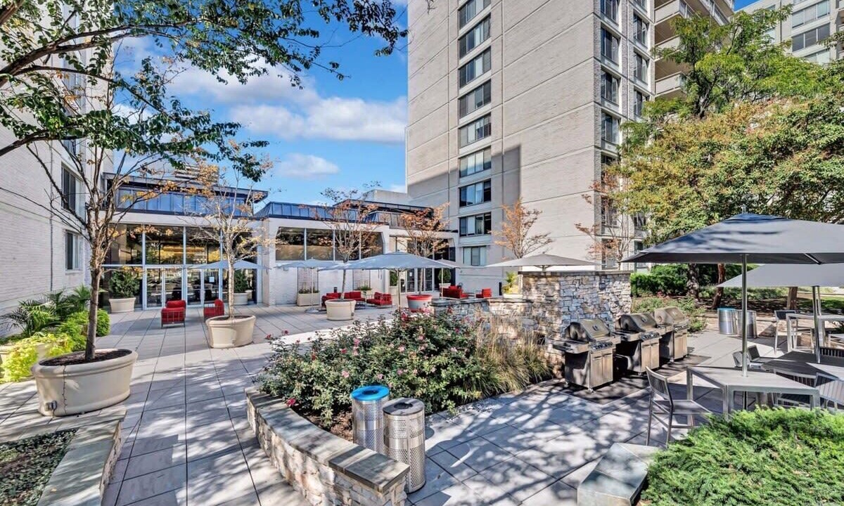 Photo of Outdoor in Crystal City