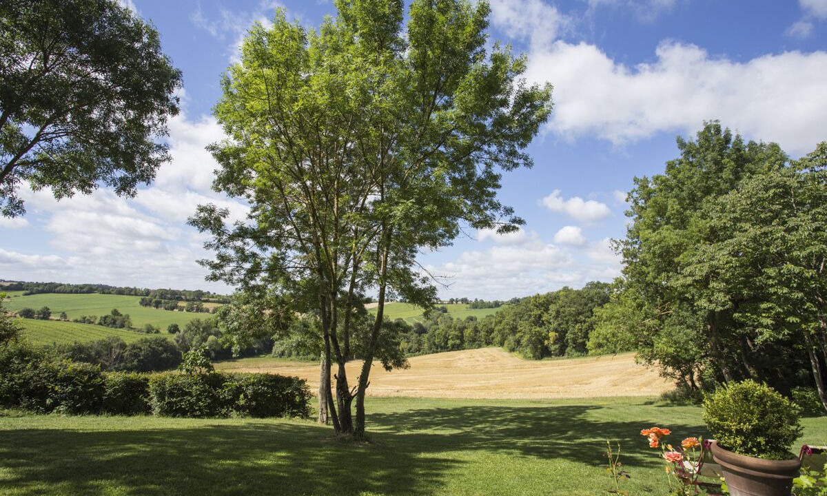 Photo of Outdoor in Fieux
