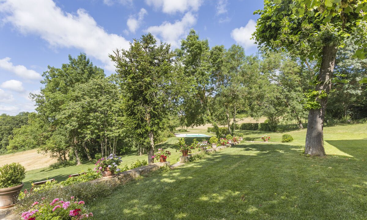 Photo of Outdoor in Fieux