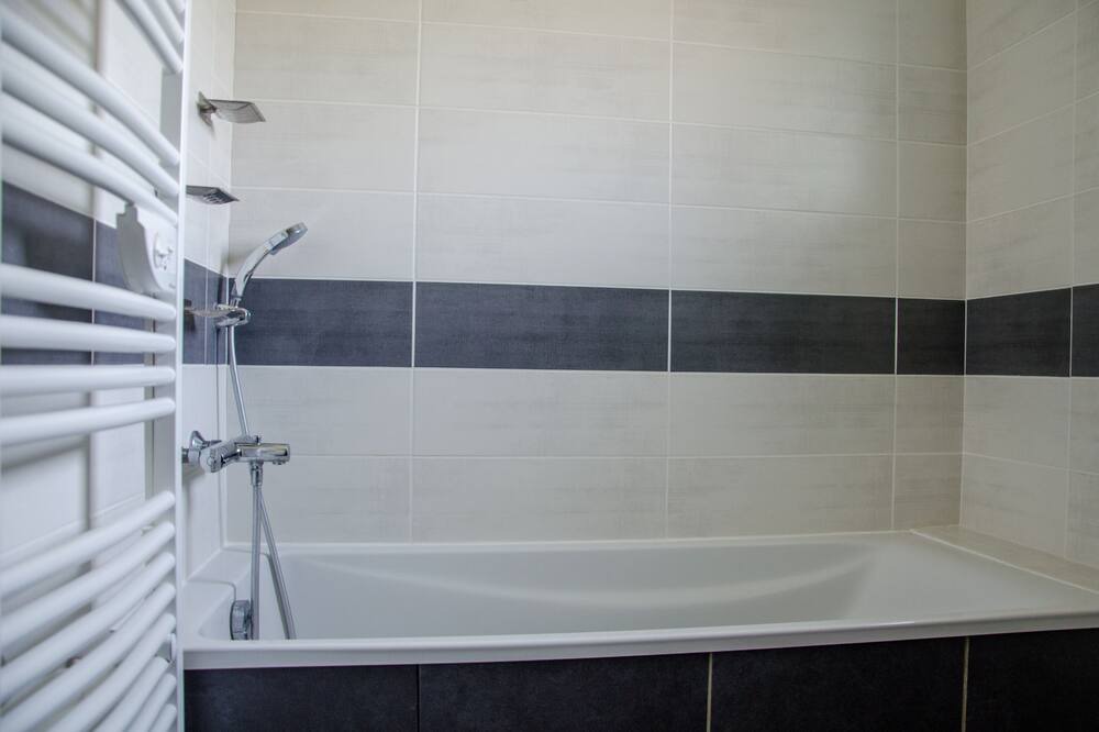 Photo of Bathroom in Saint-Thome
