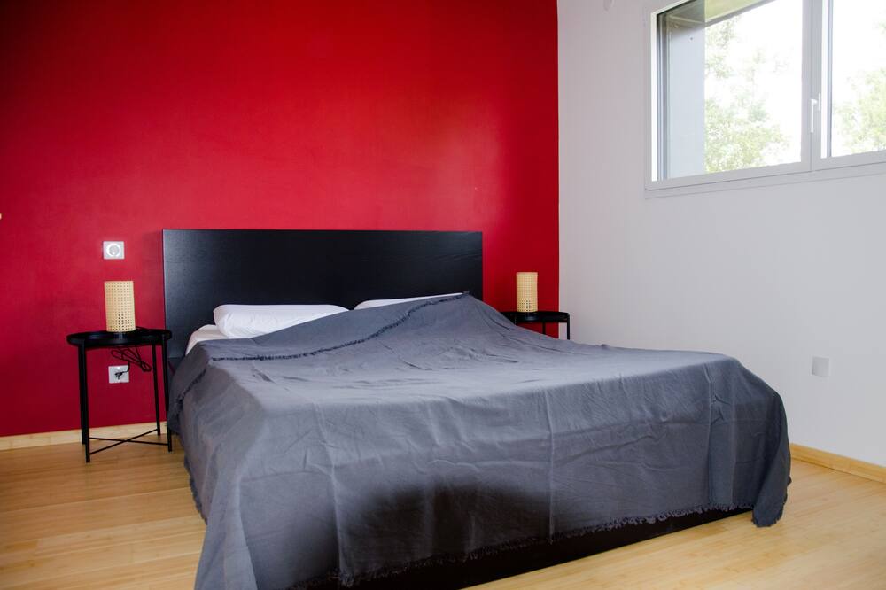 Photo of Bedroom in Saint-Thome