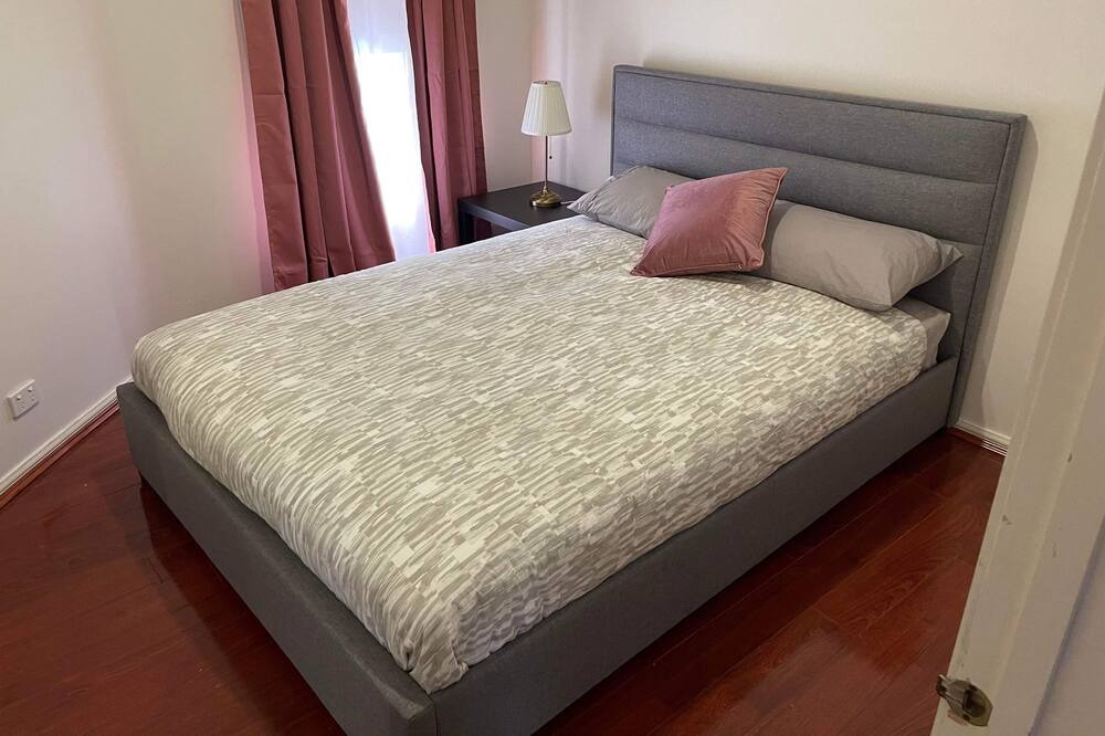 Photo of Bedroom in Caroline Springs