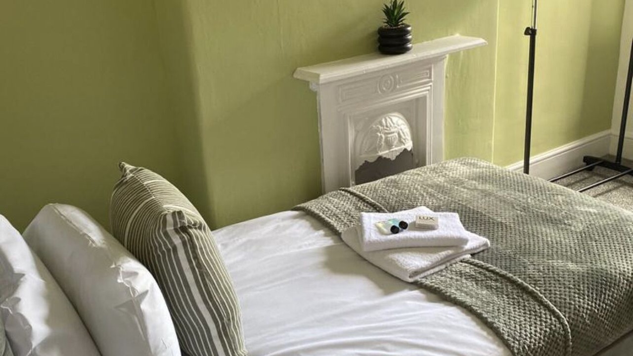 Photo of Others in Cwm Frwd Oer