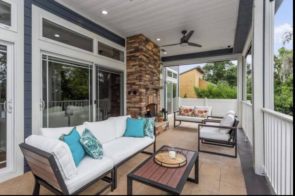 Photo of Patio Balcony in Heathrow