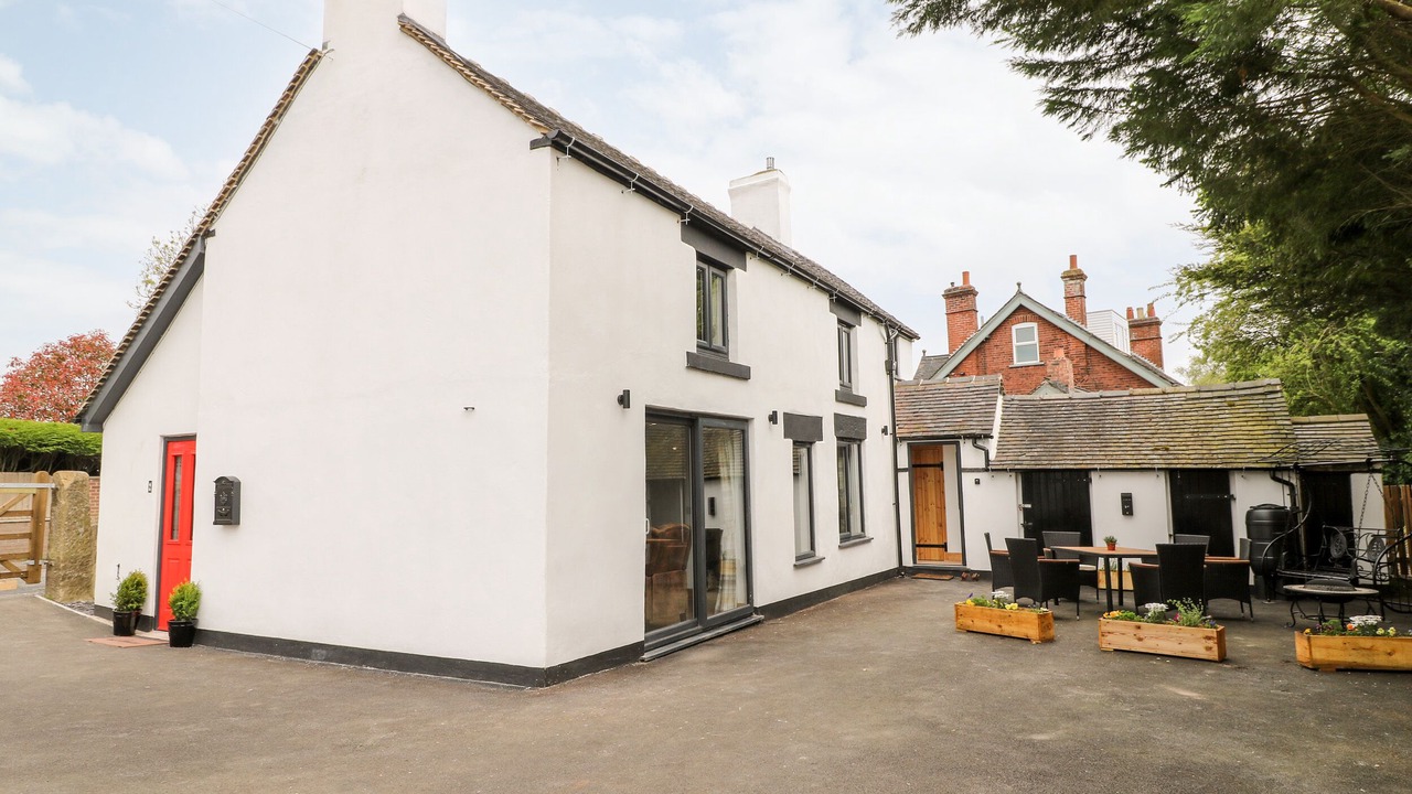 Photo of Others in Hulland Ward