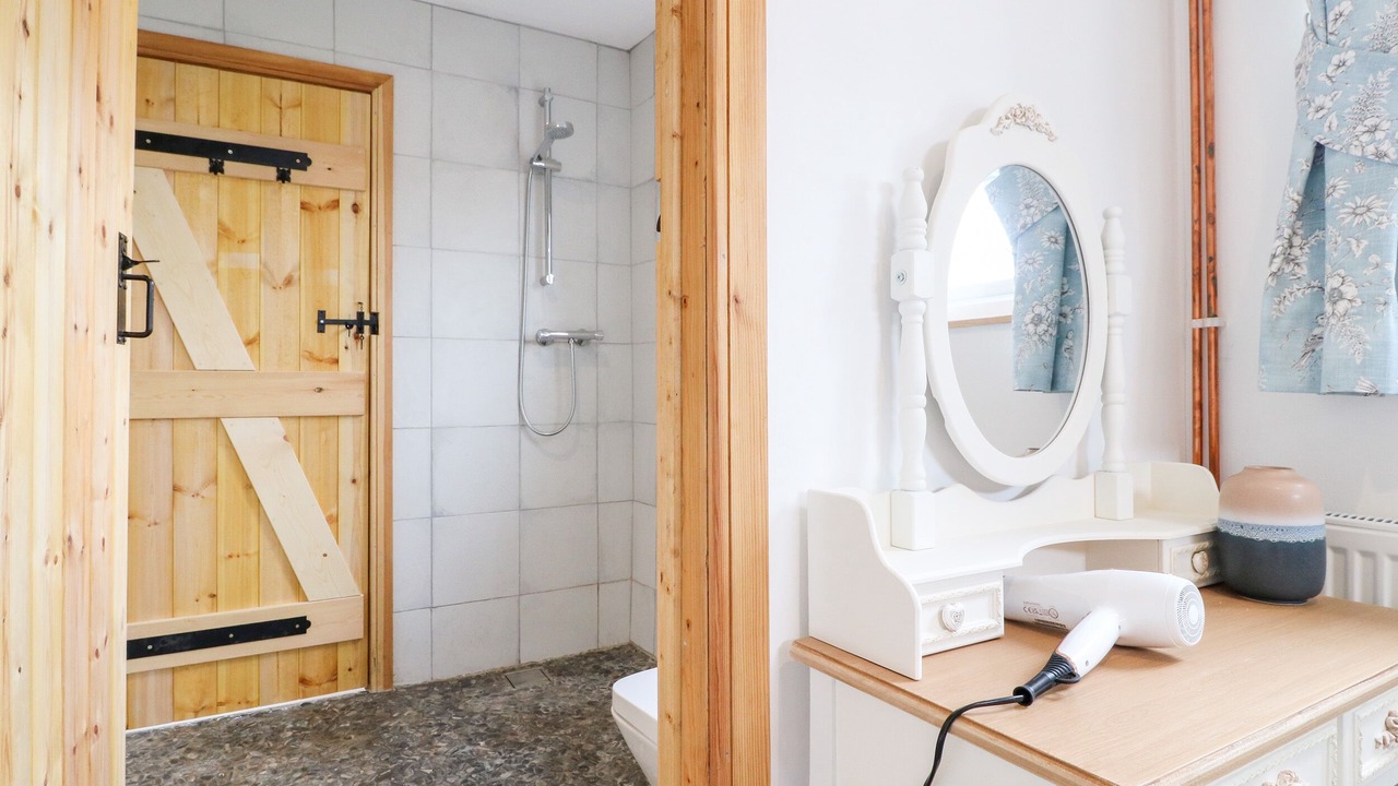 Photo of Others in Hulland Ward