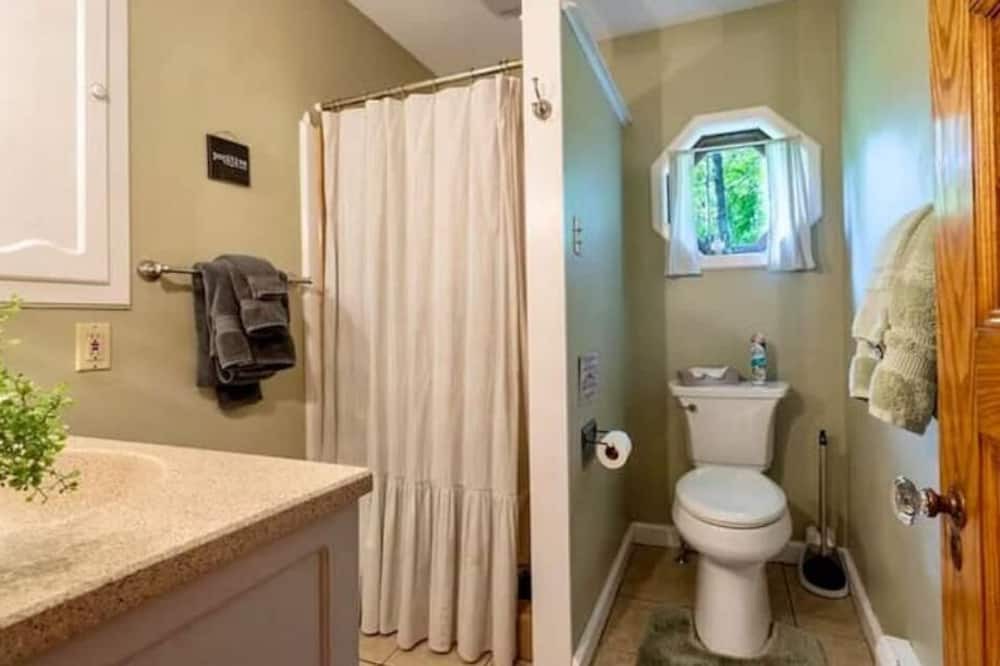 Photo of Bathroom in Cumbola