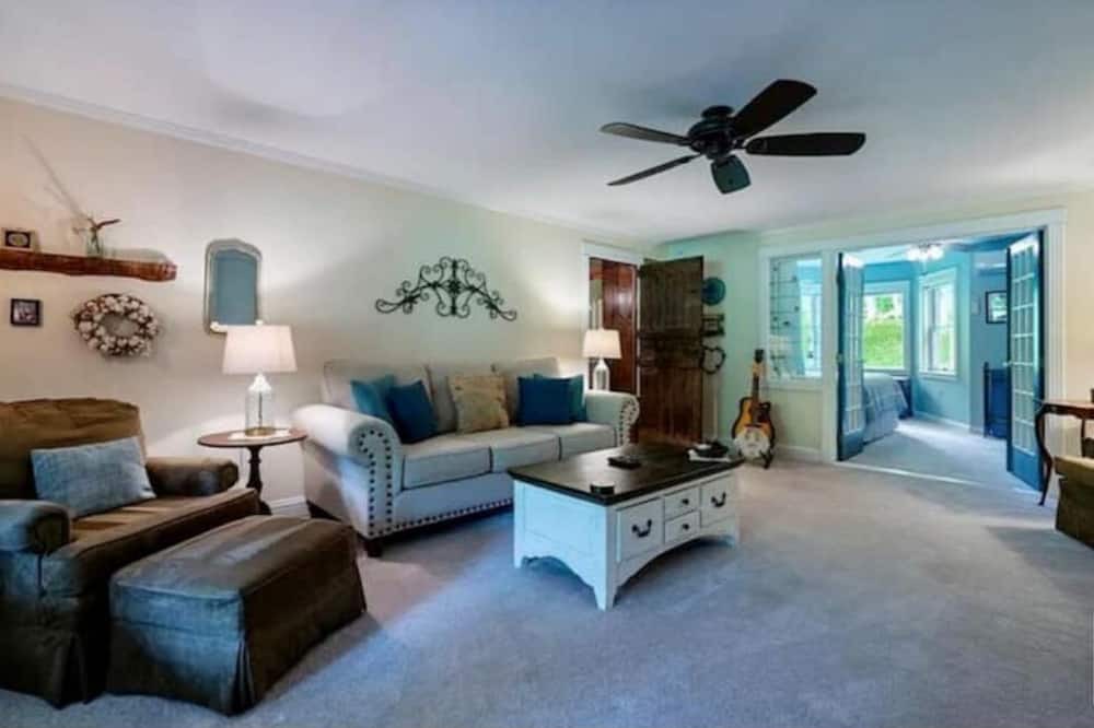 Photo of Livingroom in Cumbola