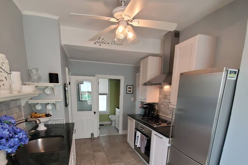 Photo of Kitchen in Ocean Grove