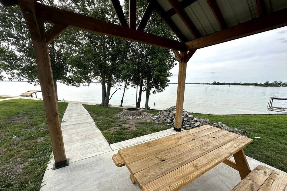 Photo of Outdoor in Kerens