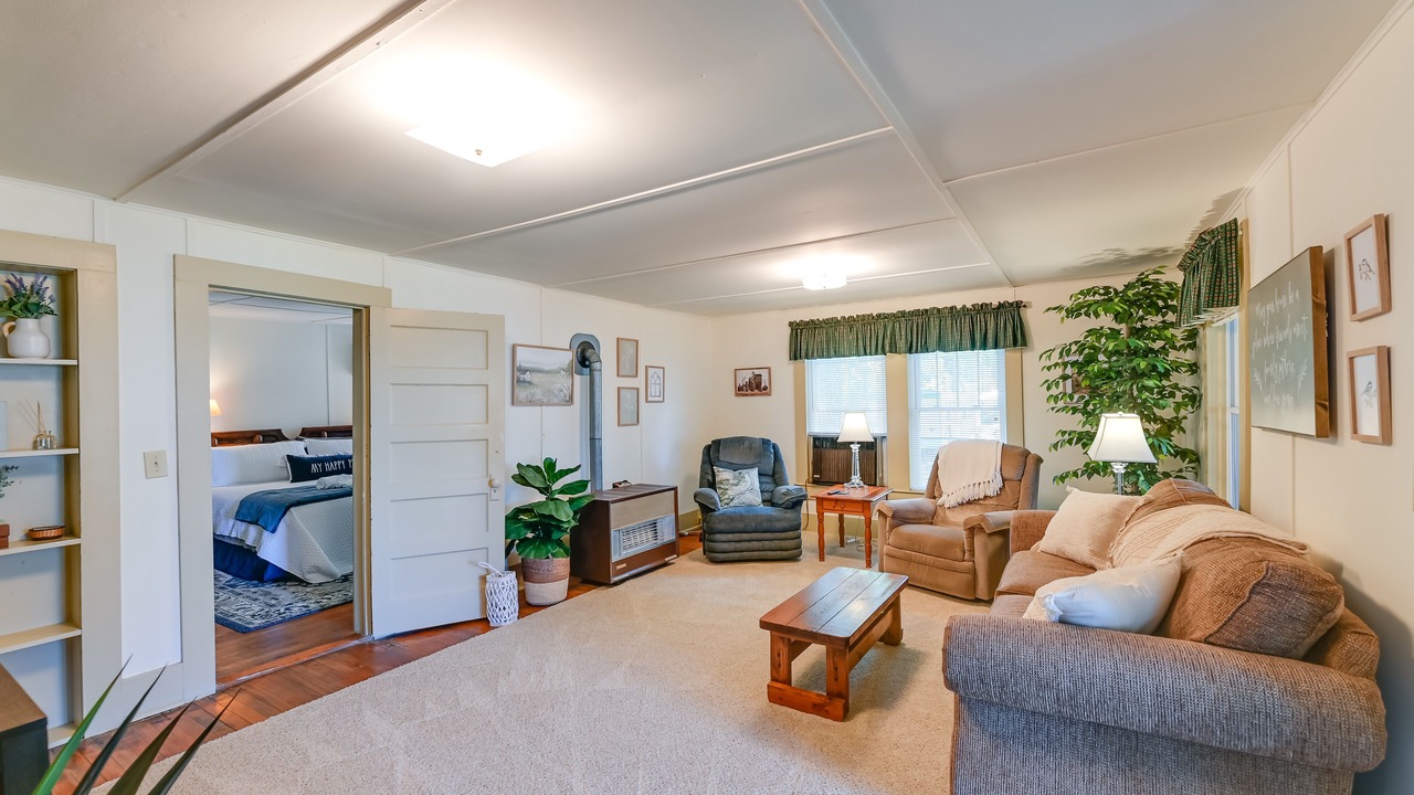 Photo of Livingroom in Bath