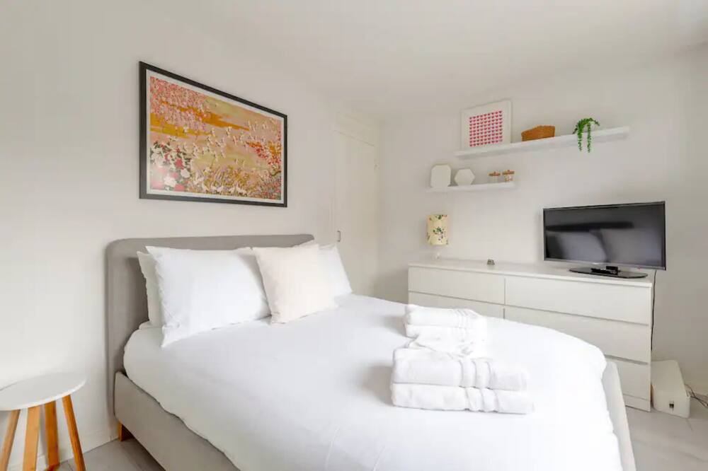 Photo of Bedroom in Brondesbury Park