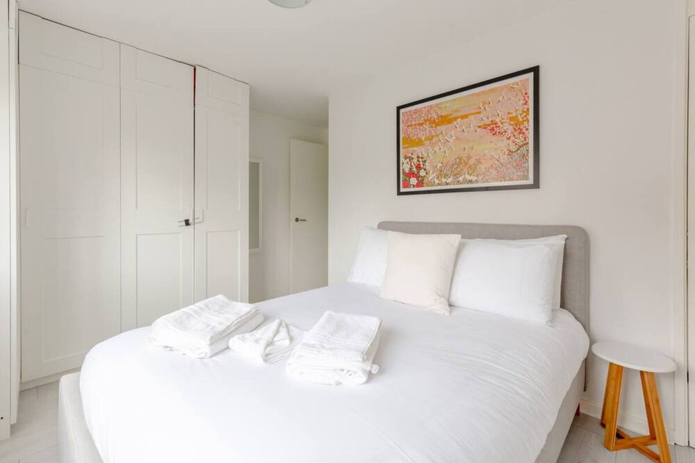 Photo of Bedroom in Brondesbury Park