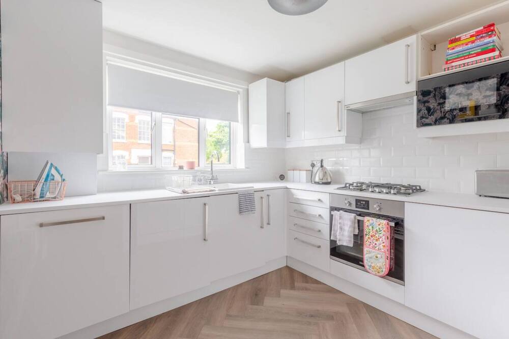 Photo of Kitchen in Brondesbury Park