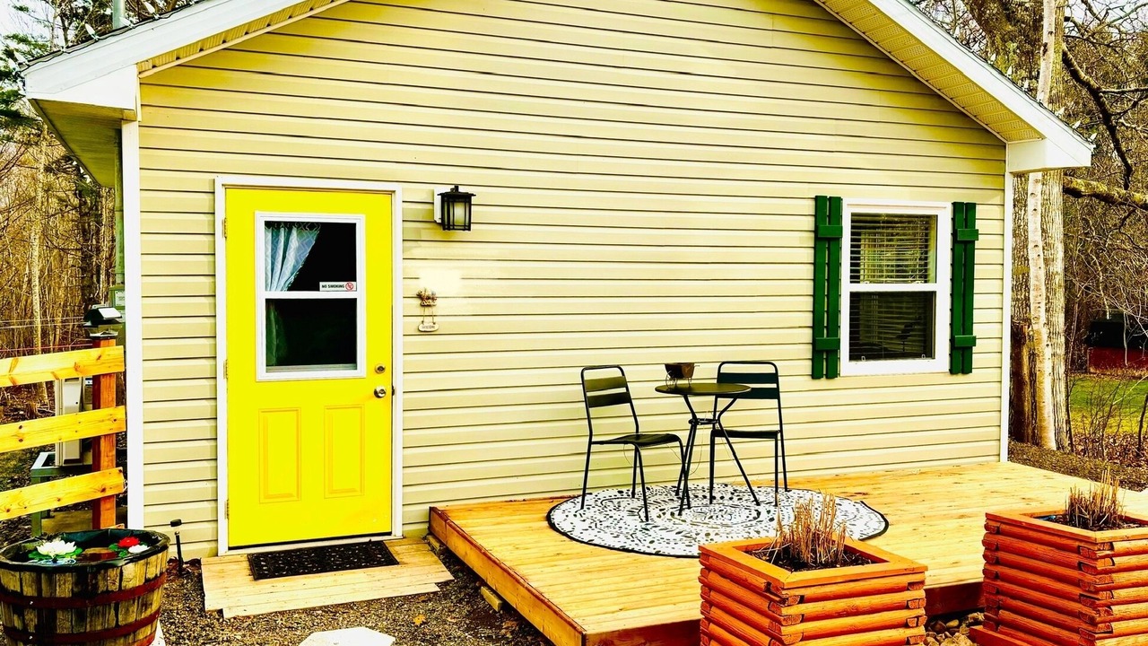 Photo of Outdoor in Kingston