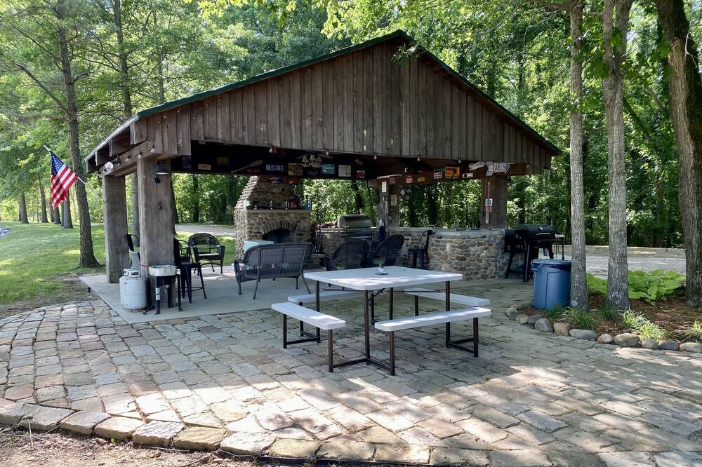 Photo of Outdoor in Doniphan