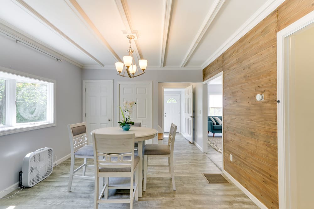 Photo of Others in Waterbury