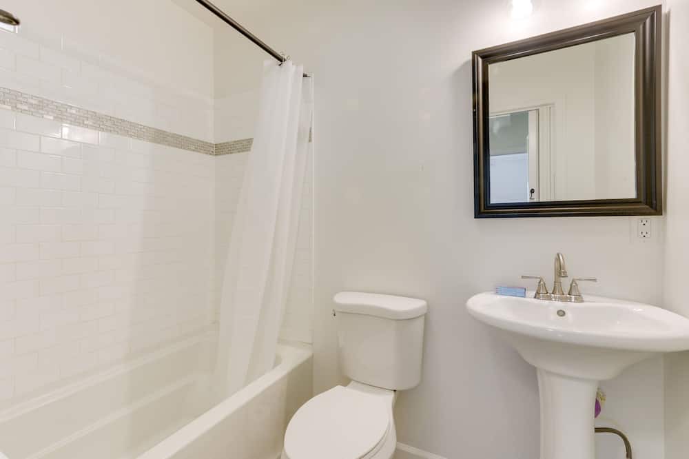 Photo of Bathroom in Waterbury