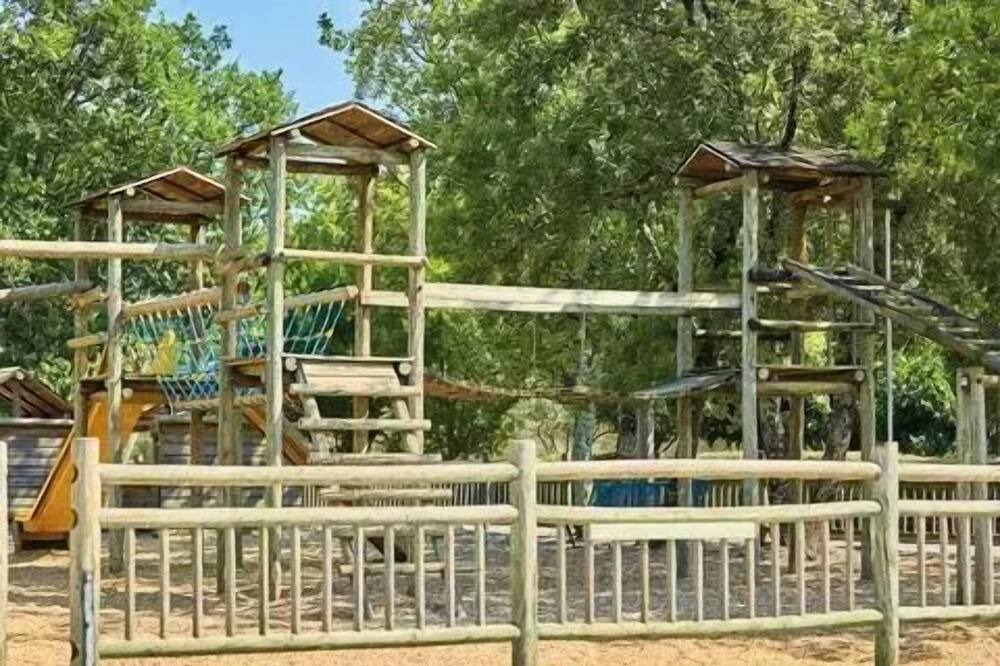 Photo of Others in Saint-Maurice-dʼArdeche