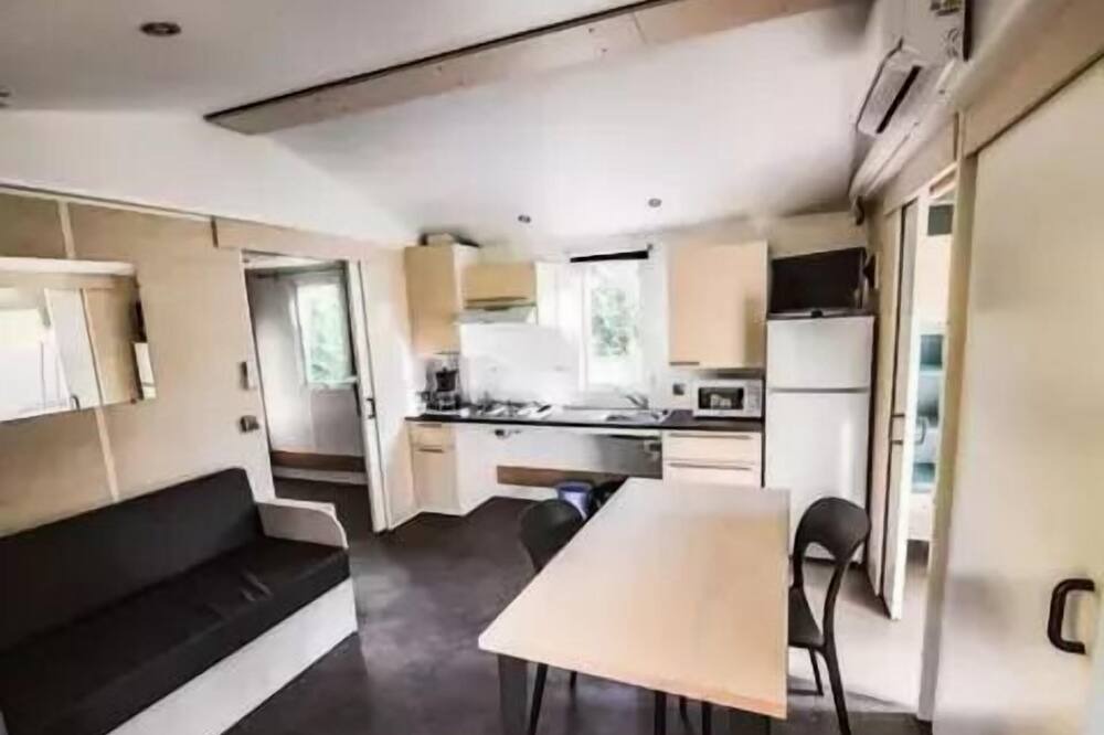 Photo of Kitchen in Saint-Maurice-dʼArdeche