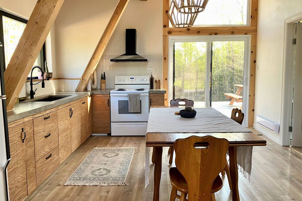 Photo of Kitchen in L'Anse-Saint-Jean
