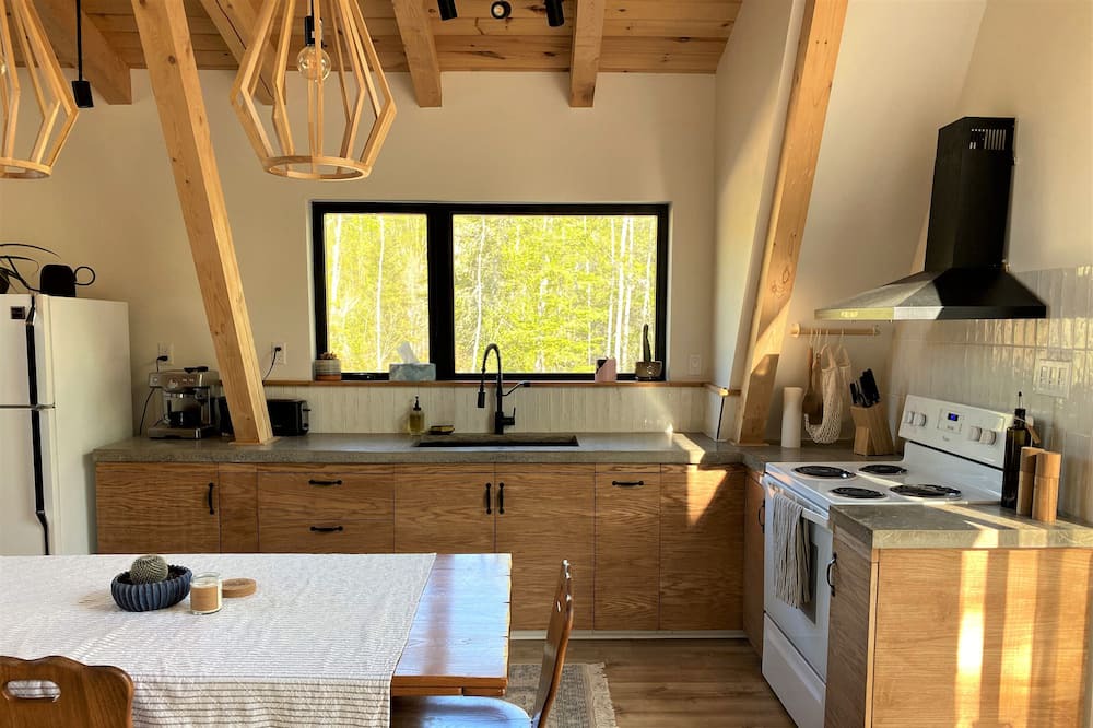 Photo of Kitchen in L'Anse-Saint-Jean