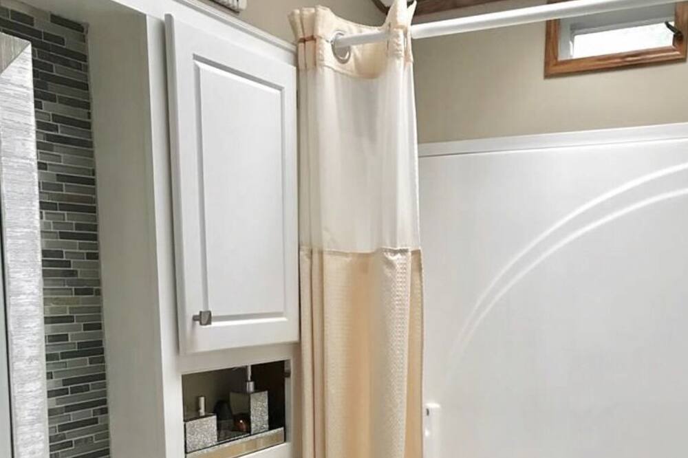 Photo of Bathroom in Virgil