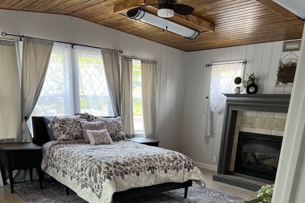 Photo of Bedroom in Sterling