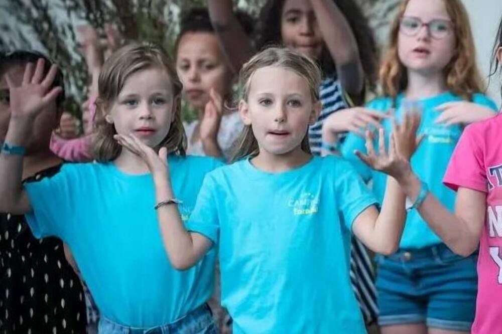 Photo of Others in Auphelle